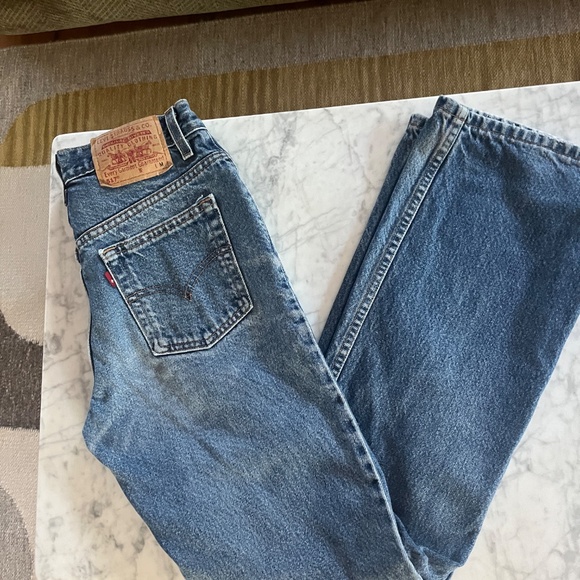 Vintage Levi's Jeans - Picture 2 of 2